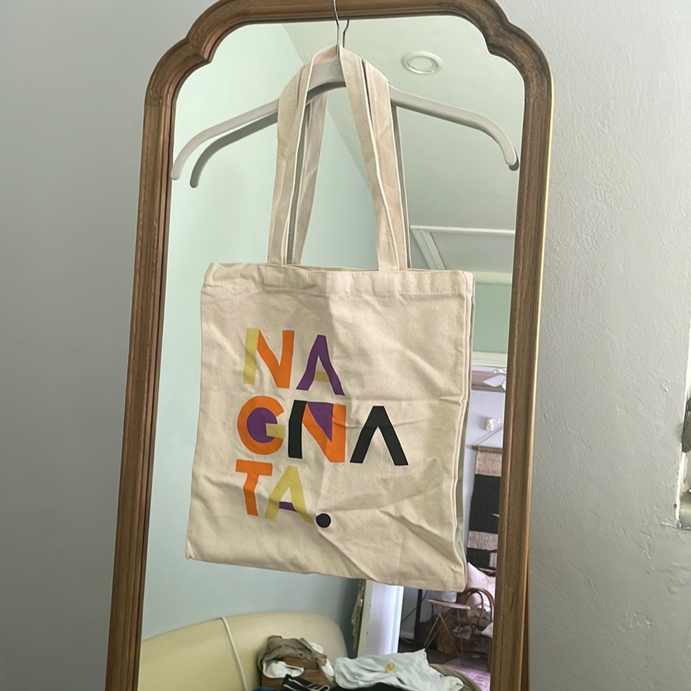 Nagnata tote bag